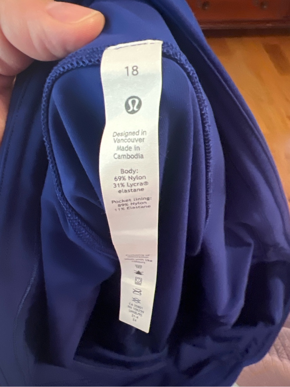 #002 Lululemon Swift Speed High-Rise Crop 21" Psychic Blue EUC Sz 18 - Picture 5 of 5